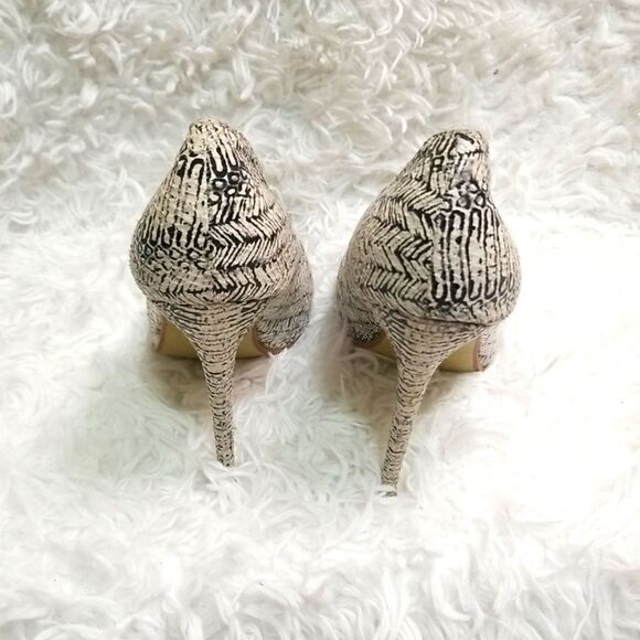 Liliana Black & White Printed Pumps size 10 - Picture 5 of 9